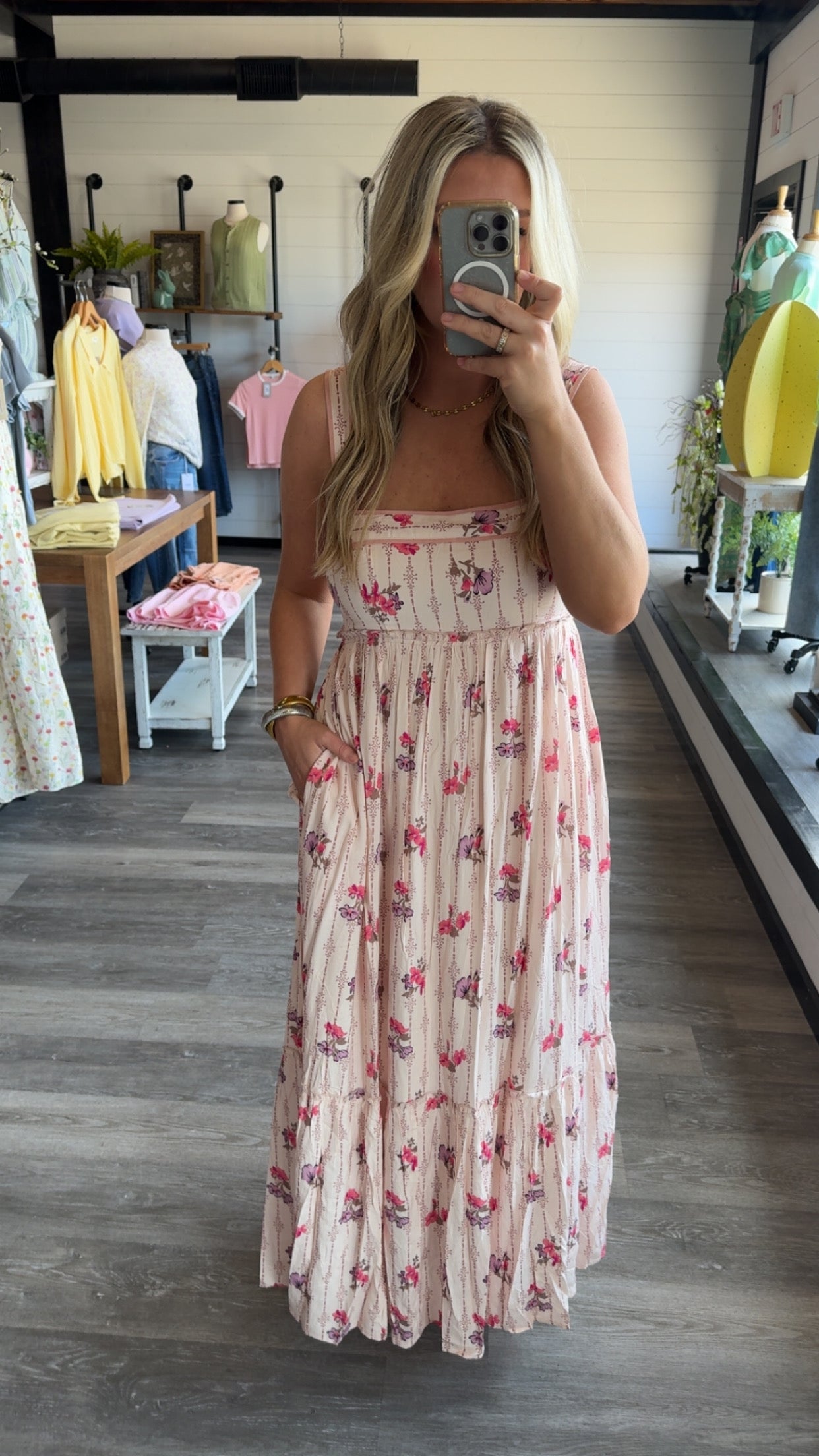Sleeveless Floral Maxi Dress