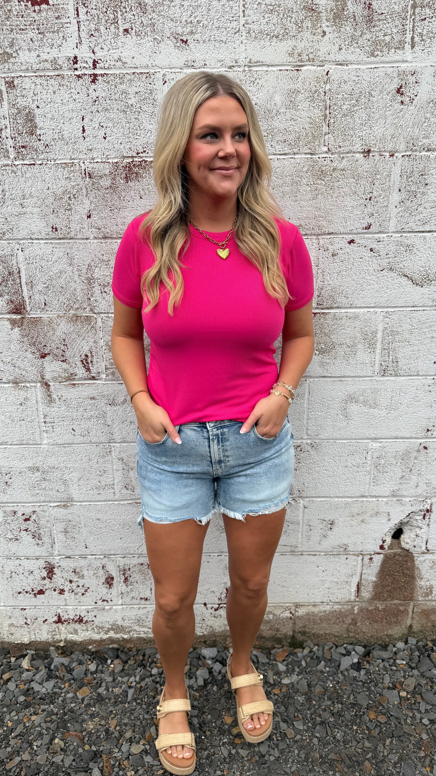 Robbie Ribbed Basic Tee - Hot Pink