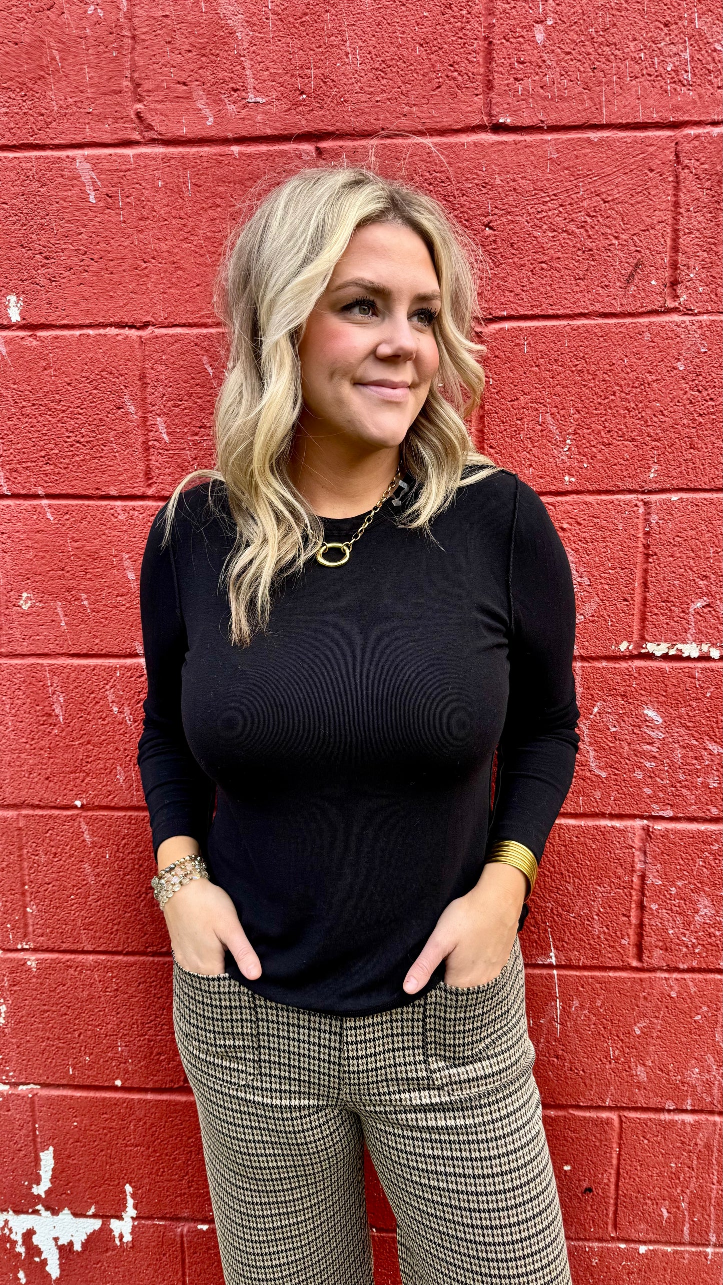 Eli Exposed Seam Long Sleeve - Black