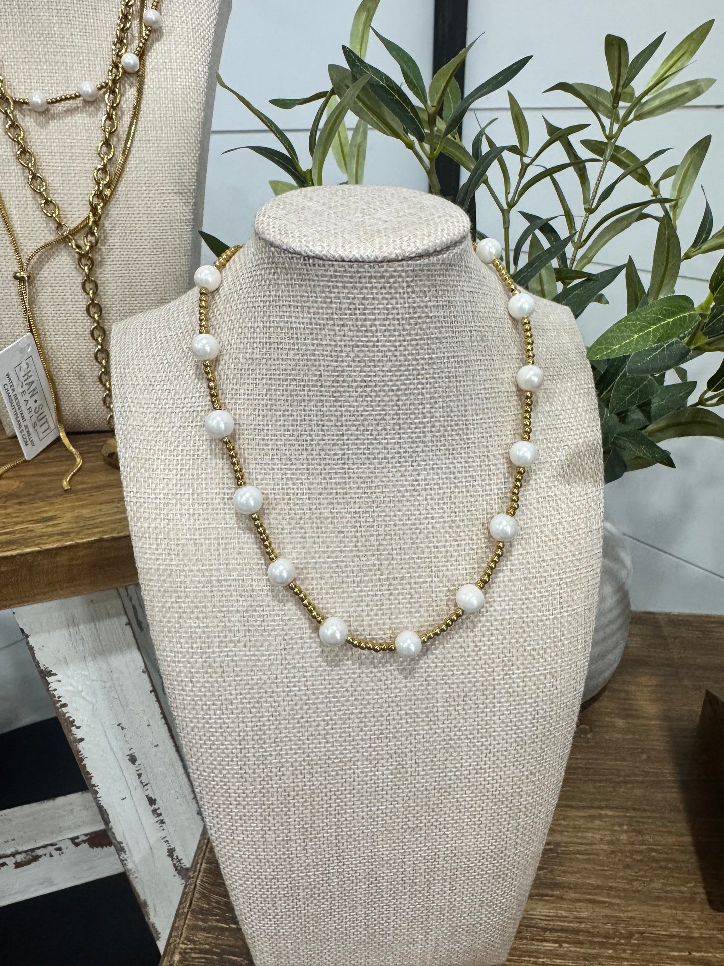 Pearl Beaded Necklace