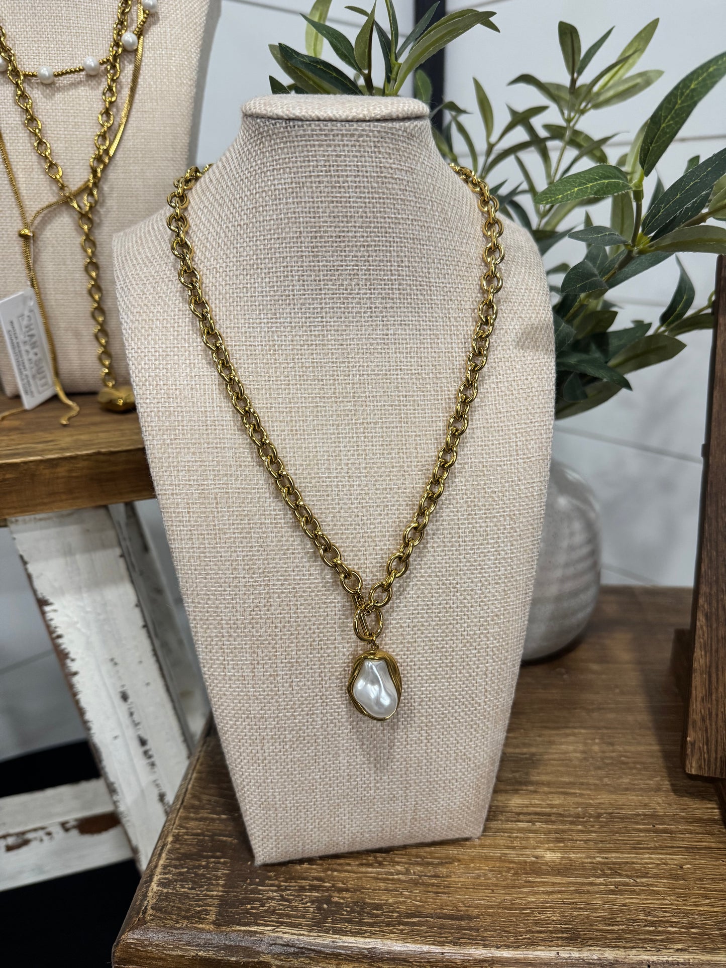 Pearl Drop Necklace