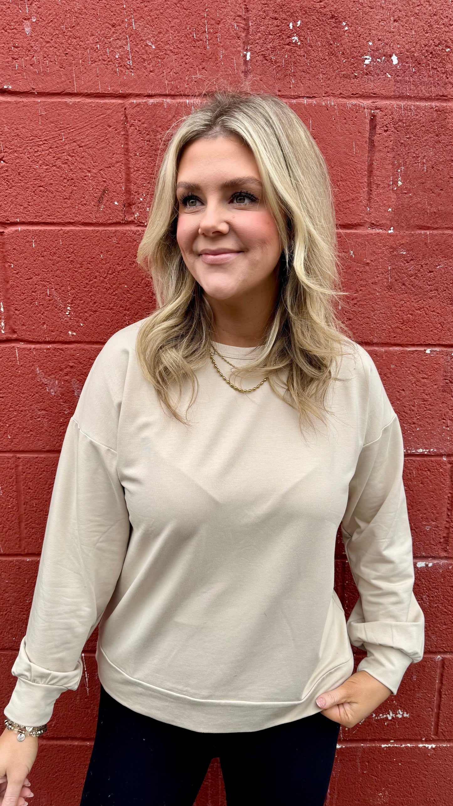 Saylor Crew Neck Pullover - Cream