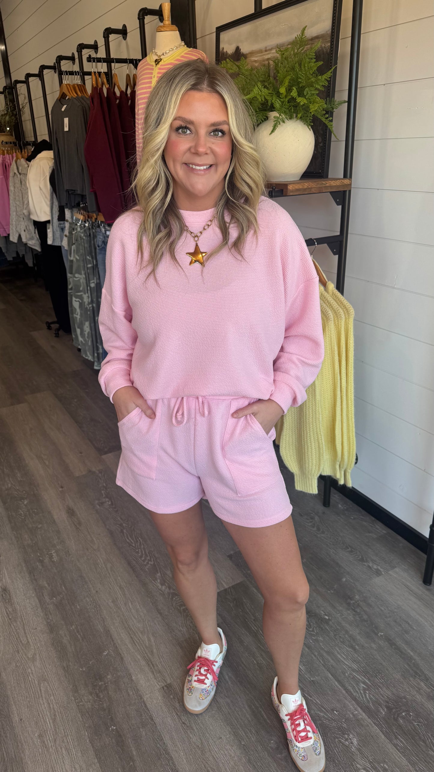 Jazzy Cloudy Knit Shorts - Pink