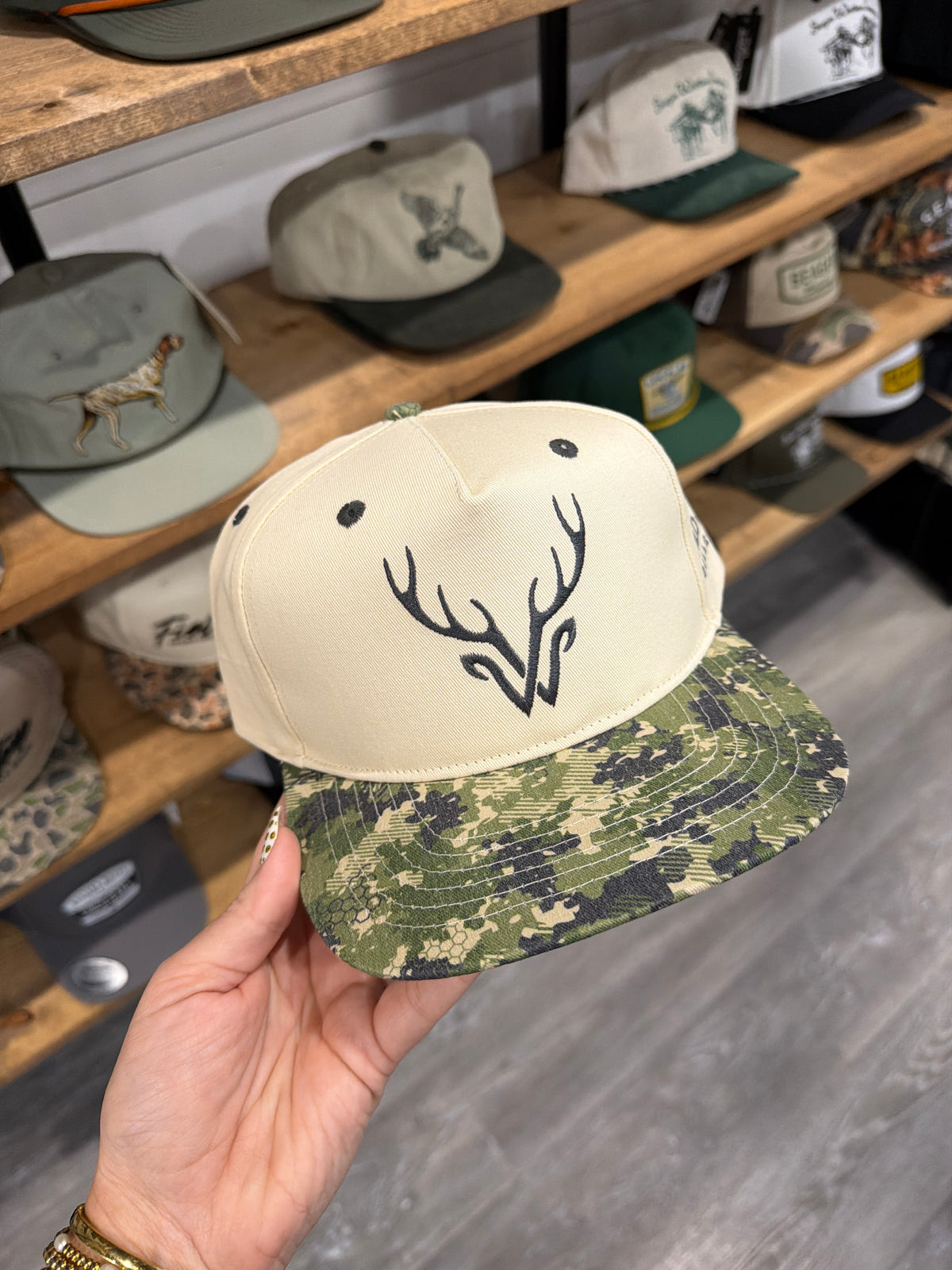 WIldgame Camo Bill Canvas Logo Hat