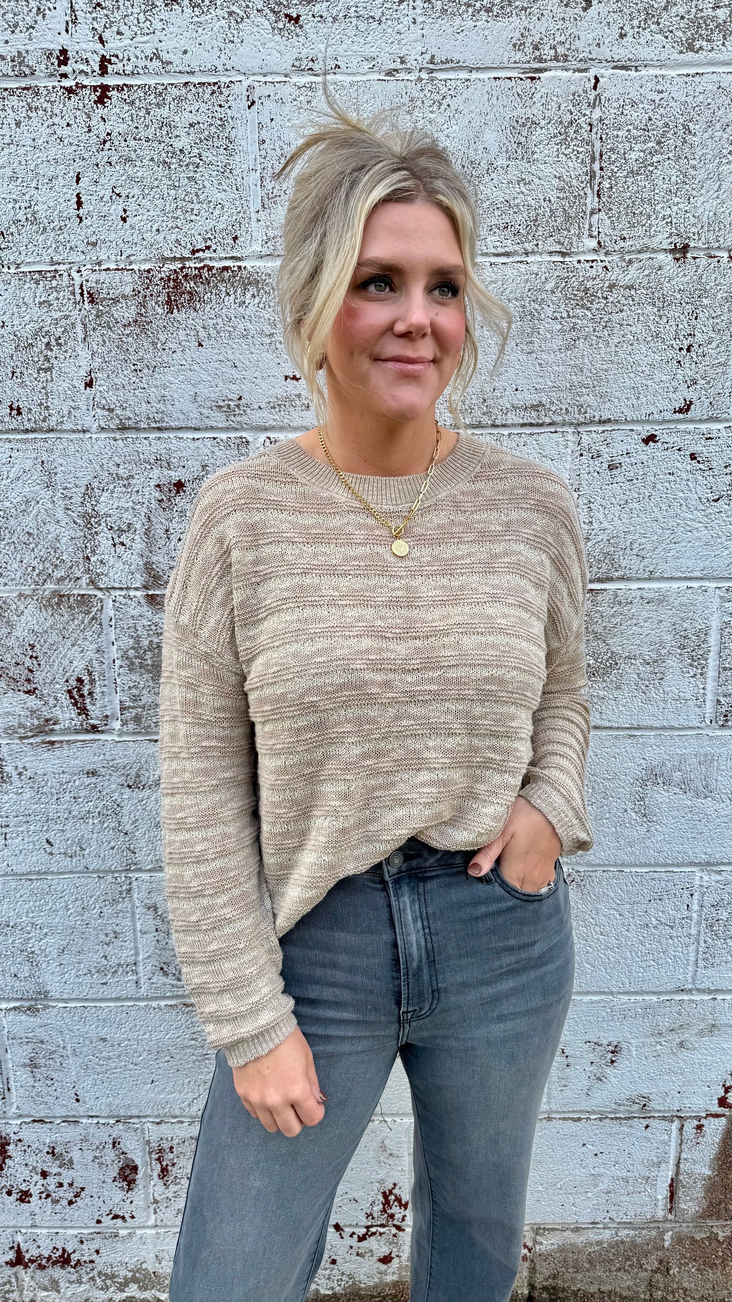 Tina Lightweight Textured Sweater / Taupe