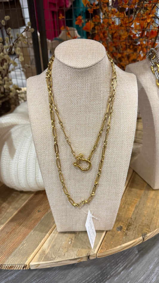 Callie Necklace